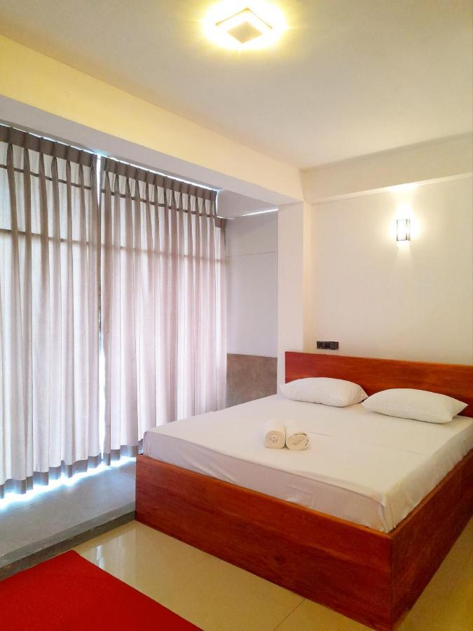 Sky Heaven Hotel Kandy Exterior foto